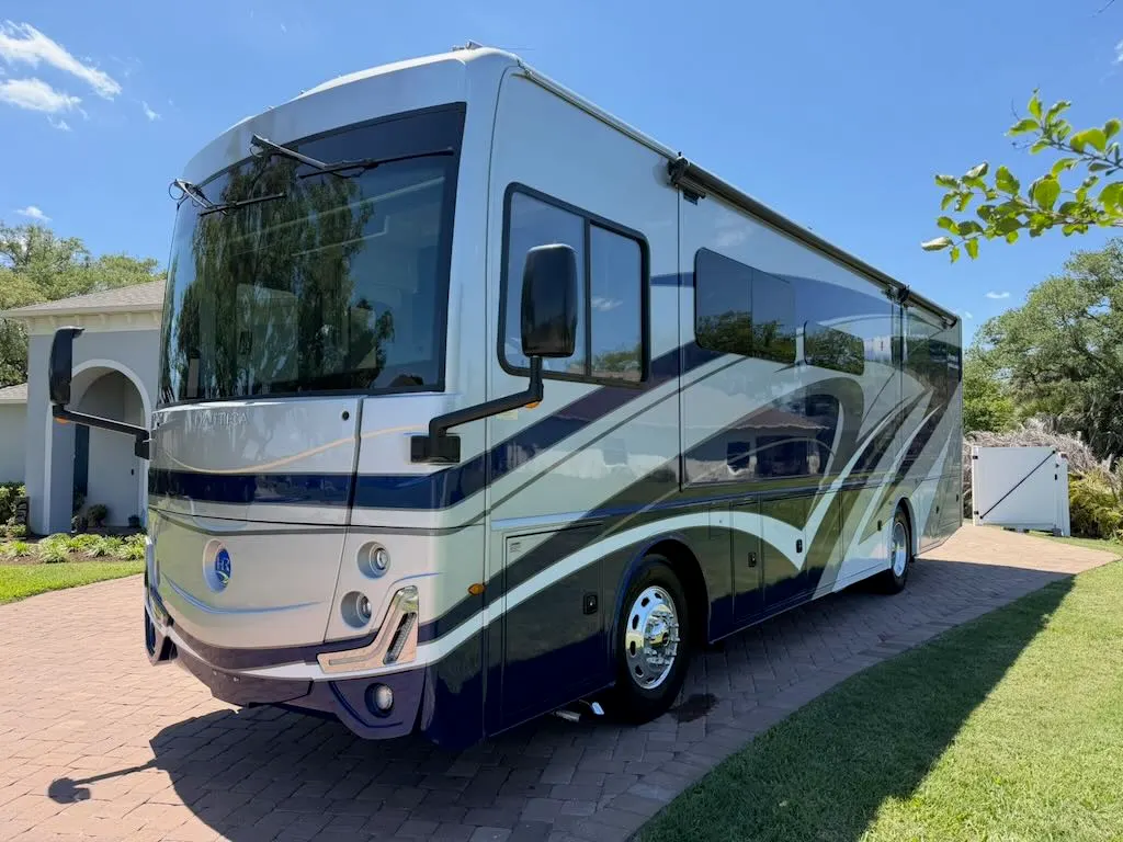 2023 Holiday Rambler Nautica 33TL Motorhome