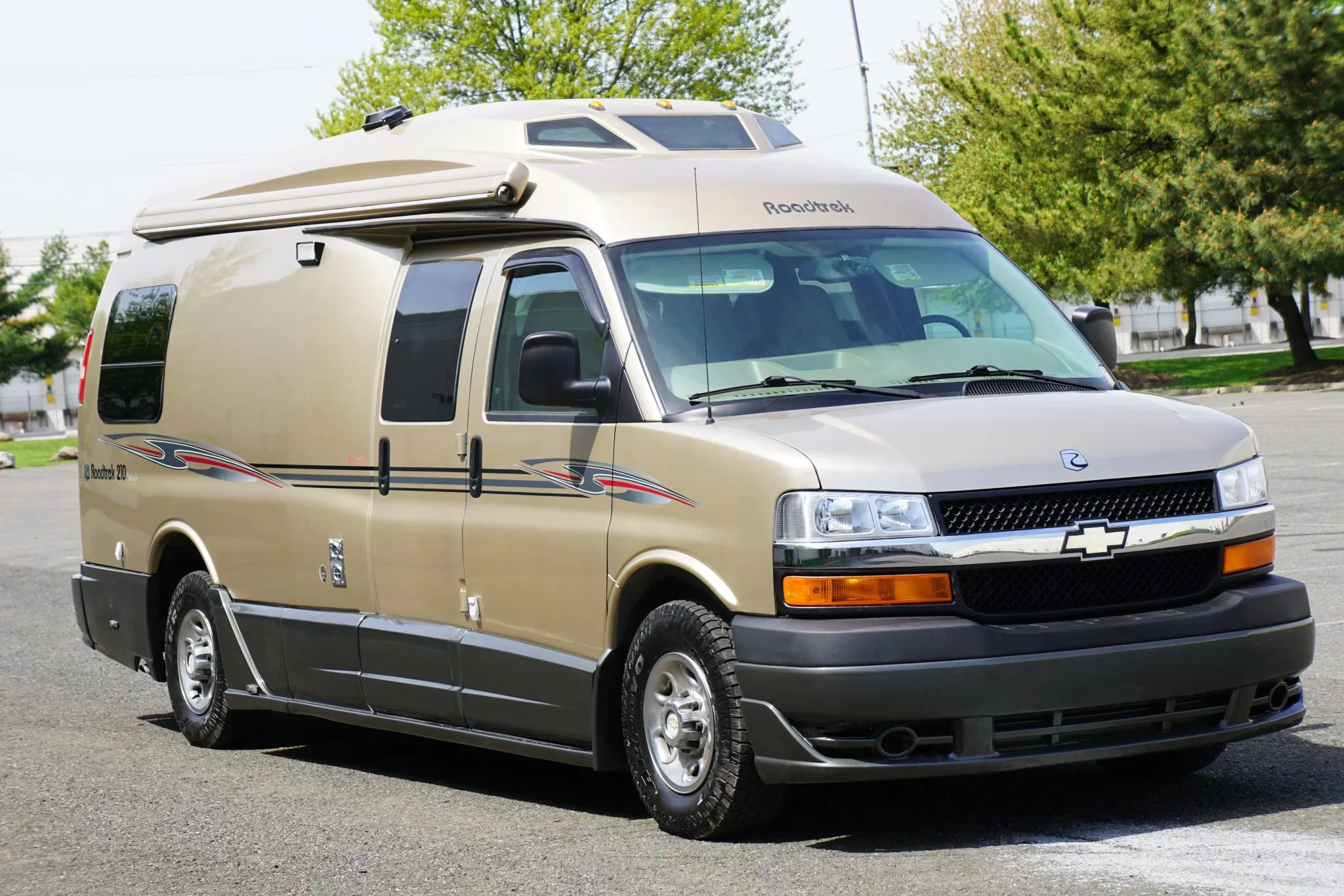 2007 Roadtrek 210 Versatile